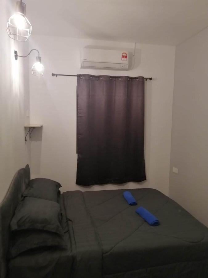 Sungai Ujong Home Stay George Town Extérieur photo